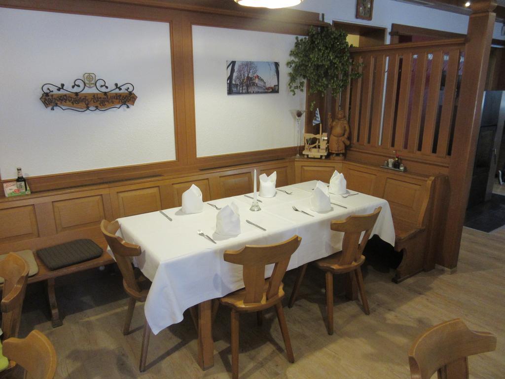 Hotel Stern Герстхофен Екстериор снимка