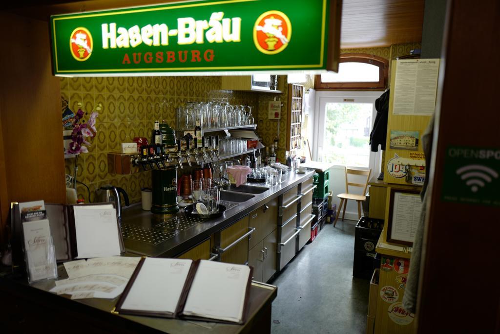 Hotel Stern Герстхофен Екстериор снимка