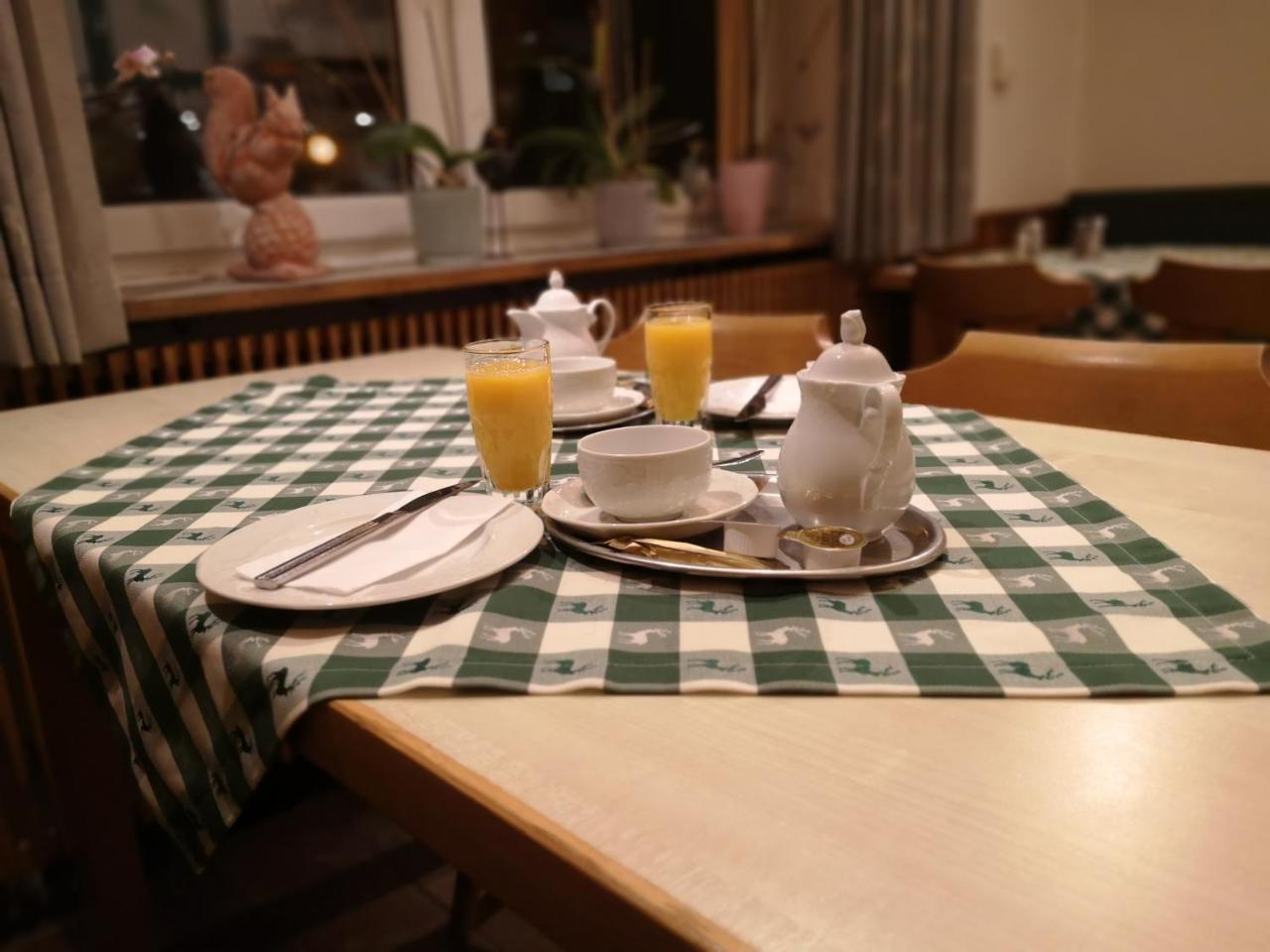 Hotel Stern Герстхофен Екстериор снимка