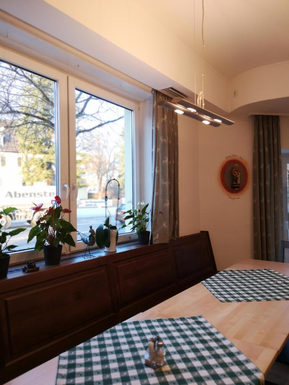 Hotel Stern Герстхофен Екстериор снимка