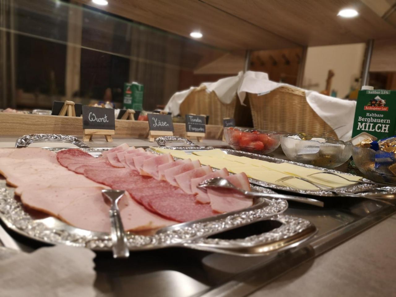 Hotel Stern Герстхофен Екстериор снимка